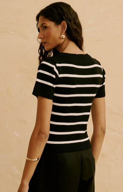 Vera Tshirt Black