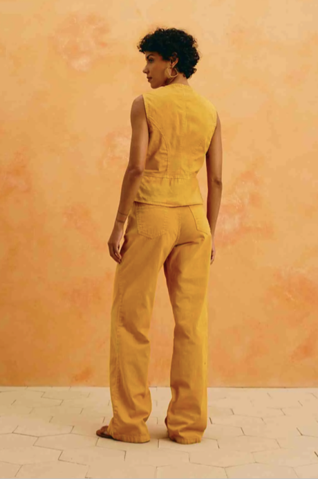 Arzu Pant Md Yellow