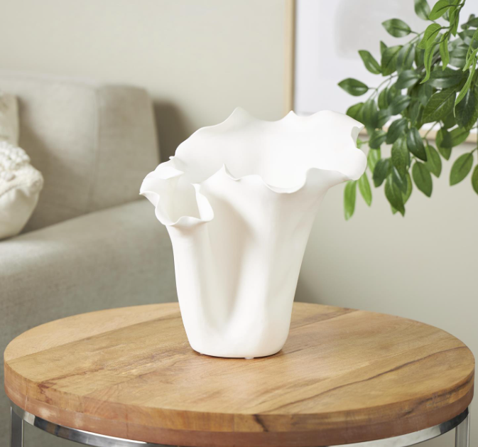 Ambar Vase White
