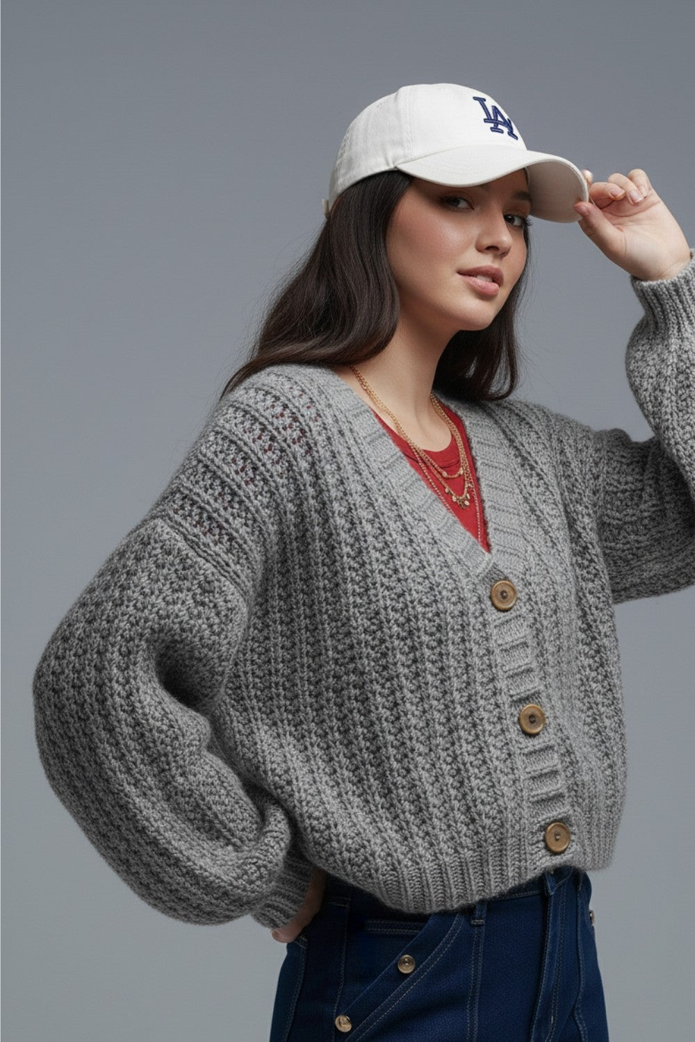Yohana Cardigan In Grey With Buttons