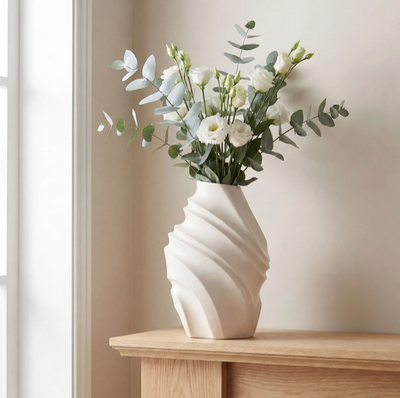 Nazra Vase