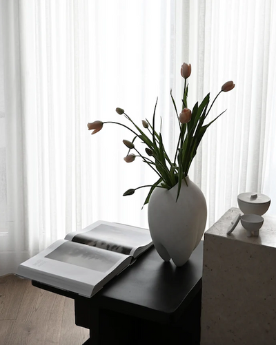 Sumo Vase Slim Bone White