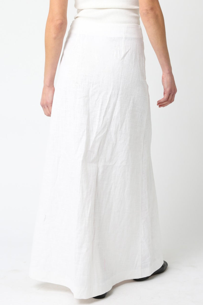 Finjie Button Skirt White