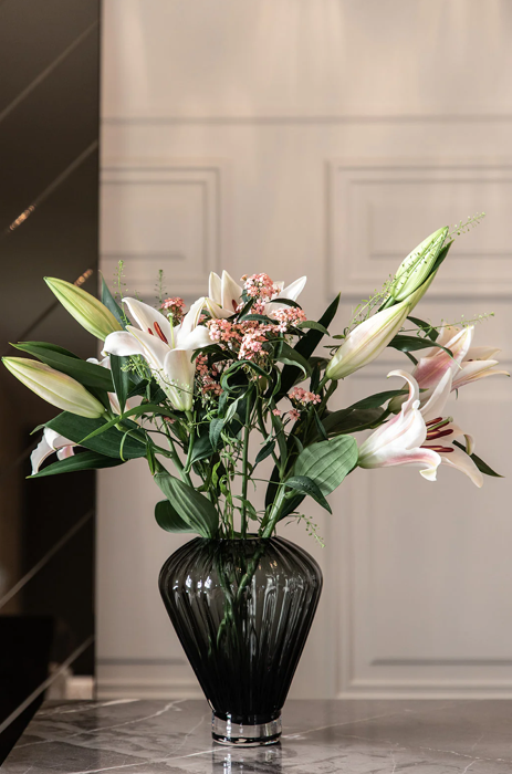 Evelyn Vase Grey S