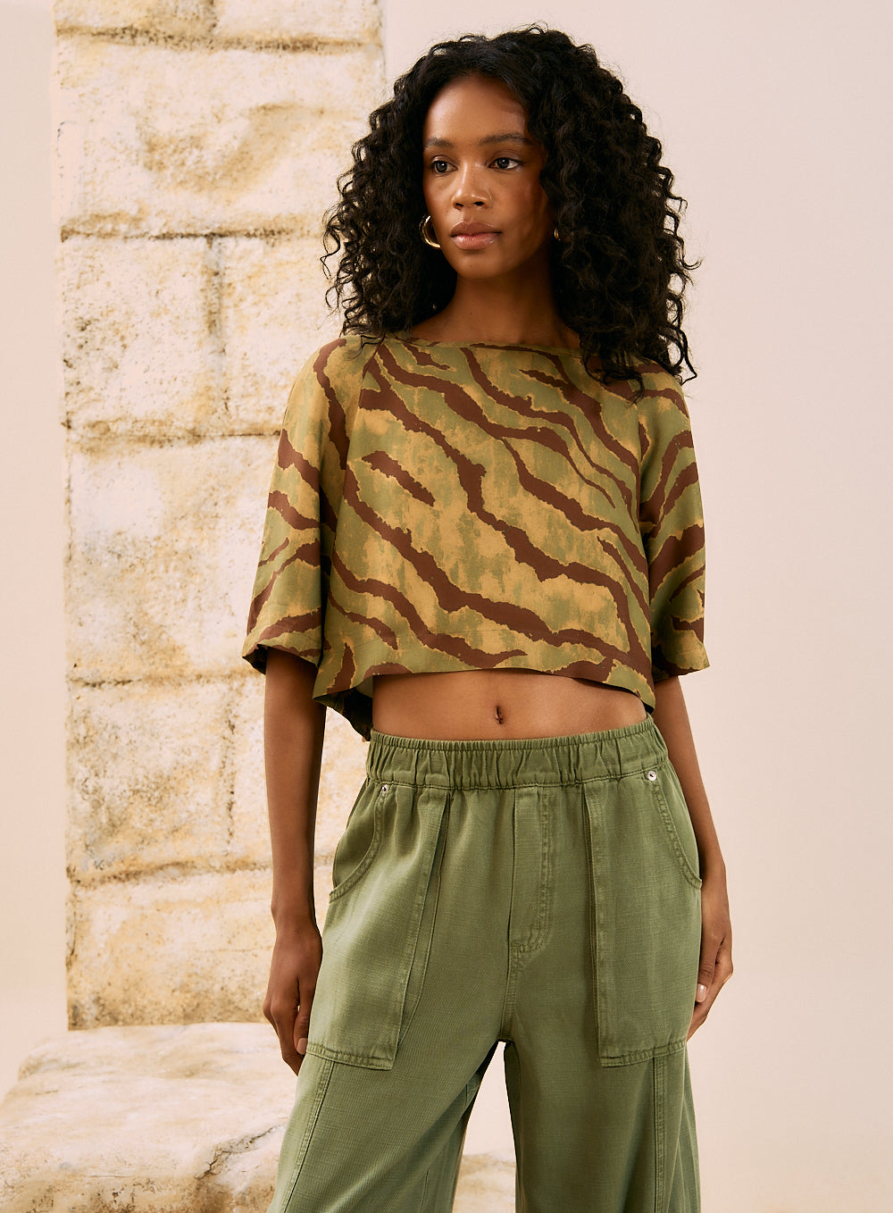 Gokce Tshirt Estampado