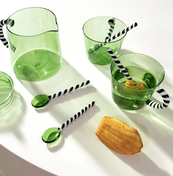 Glass duet green