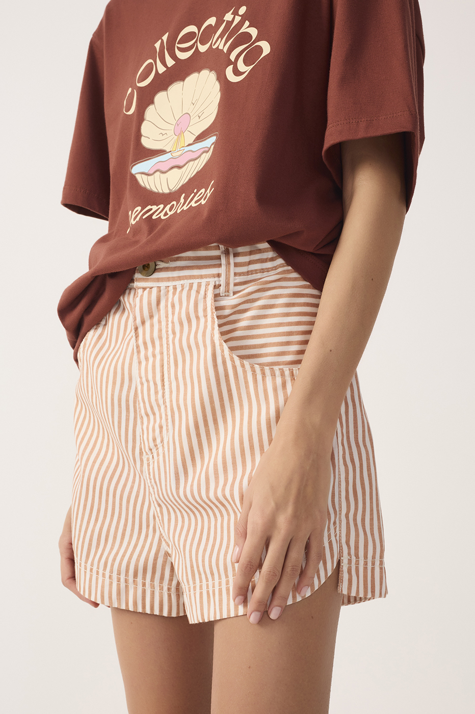 Aurelia Short Stripe Brown