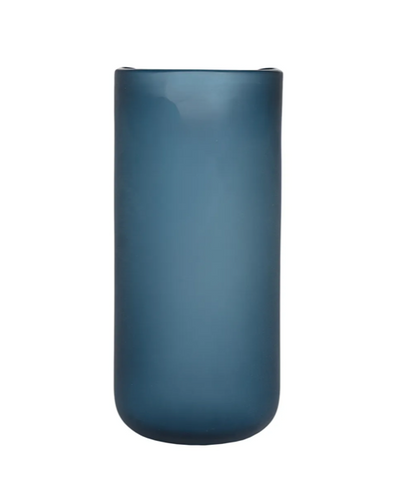 Alessia Vase