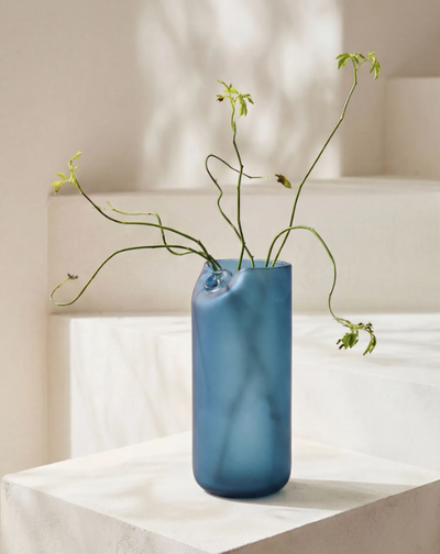 Alessia Vase