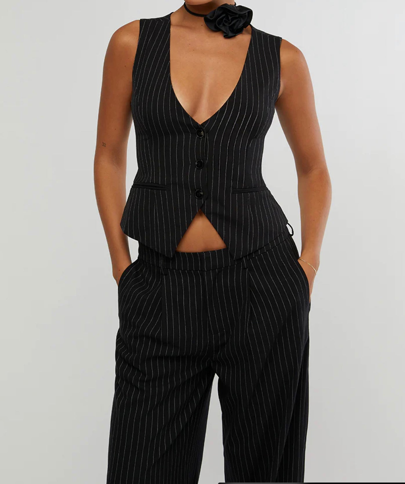 Fitted Pin Stripe Top Black