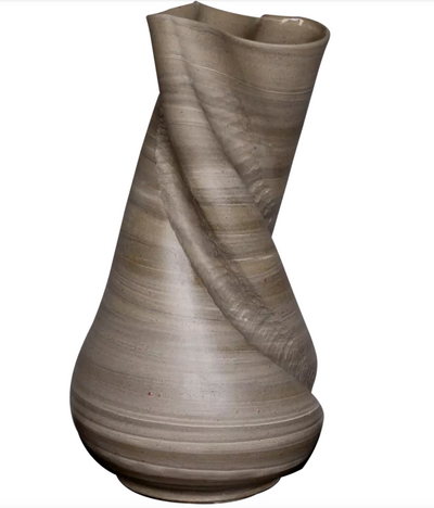 Luciana Vase