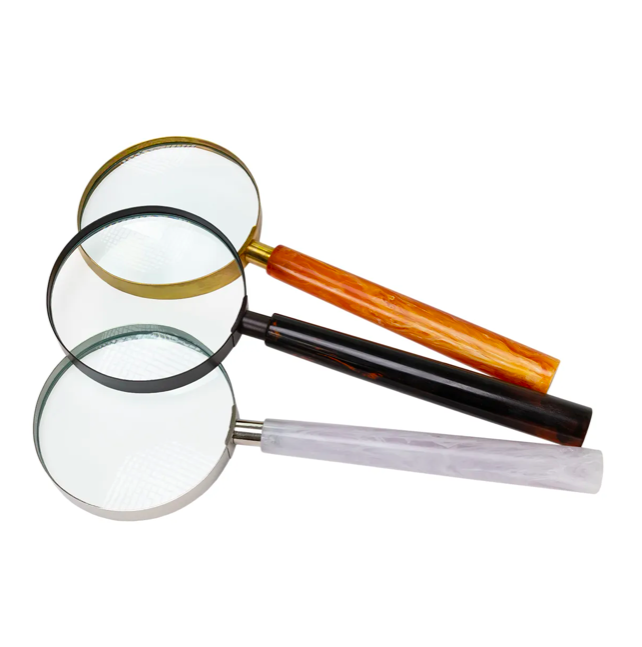 Lyra Magnifying Glass