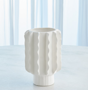 Frilled Vase Matte White Sm