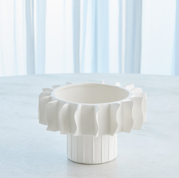 Frilled Vase Matte White