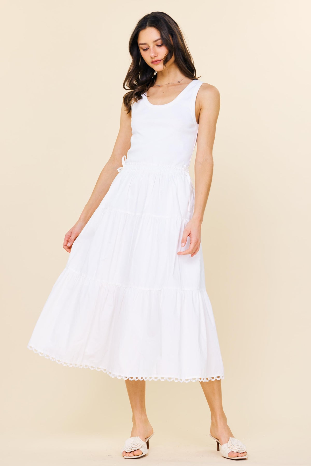 Xorina Dress Off White