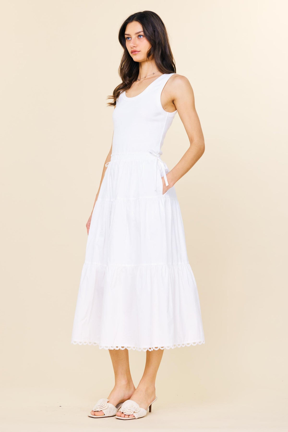 Xorina Dress Off White