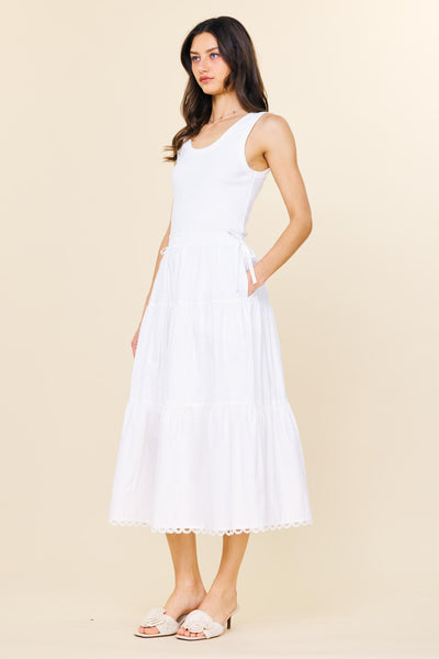 Xorina Dress Off White