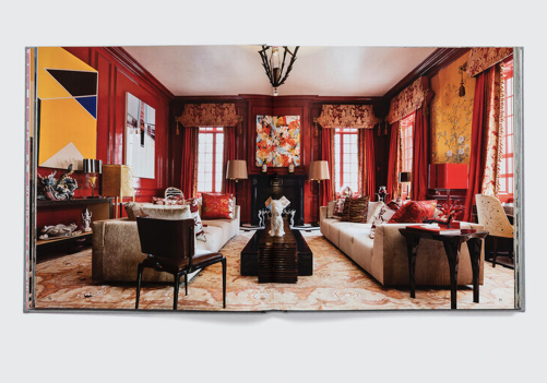 Holiday House: Ten Years of Decorating for a Cure