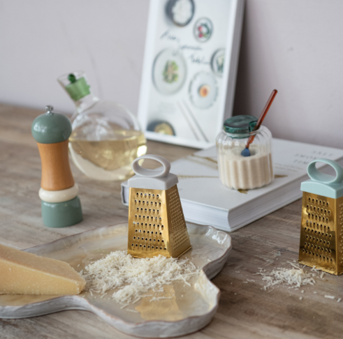 Stoneware Platew Reactive Glaze Camel