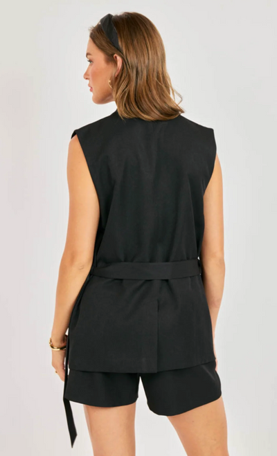 Royale Vest Black