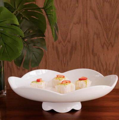Amelia Pedestal Cake Plate White