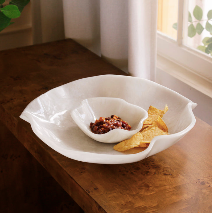 Alabaster Bowl White Swirl