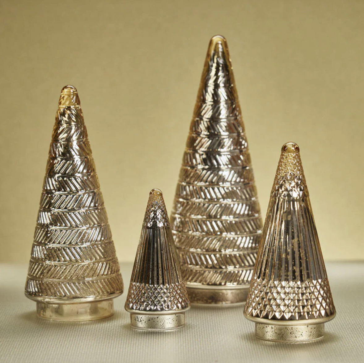 Siberian Antique Glass Led Tree Gold