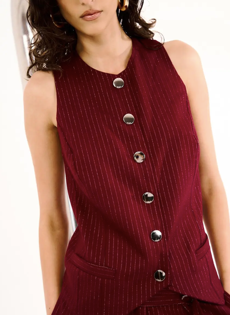 Dilia Vest Red