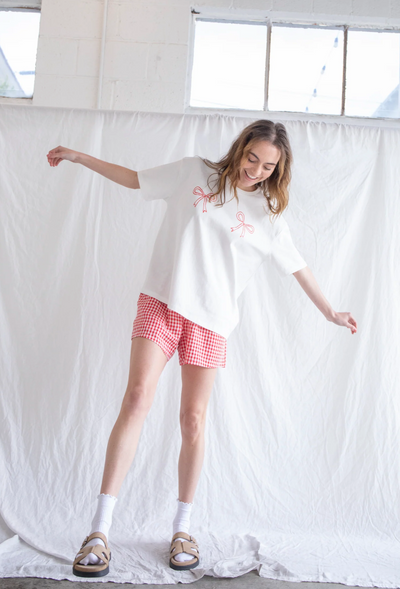 Relaxed Ribbon Tee Ivory Red
