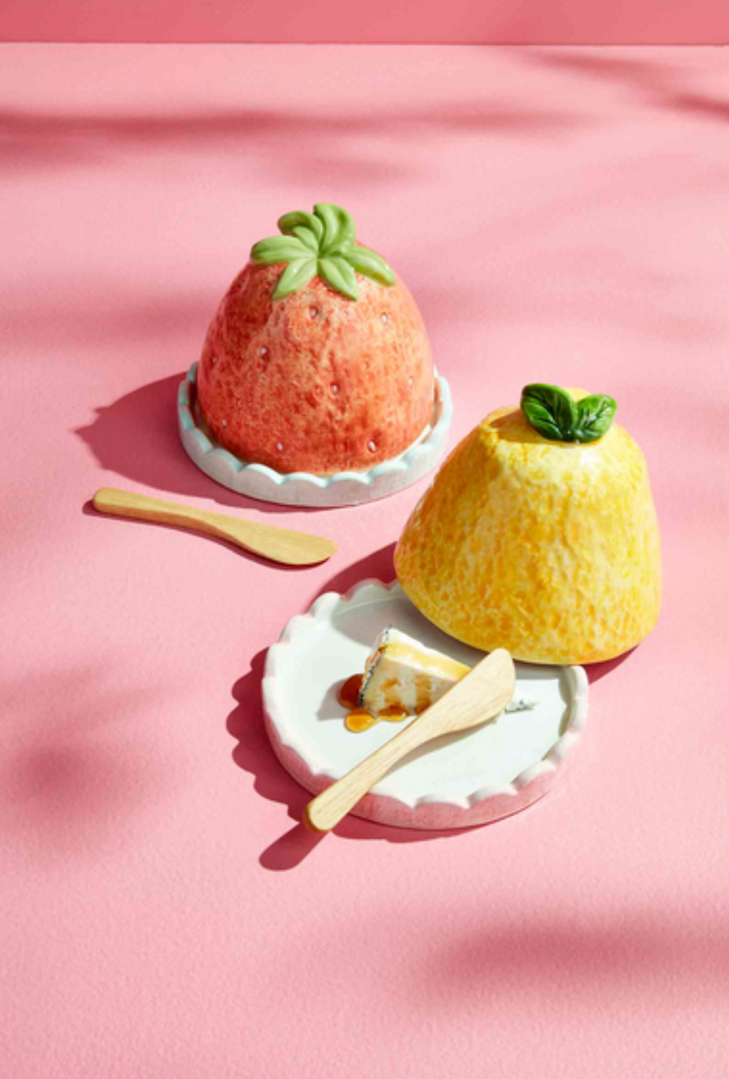 Cloche and Spreader Set