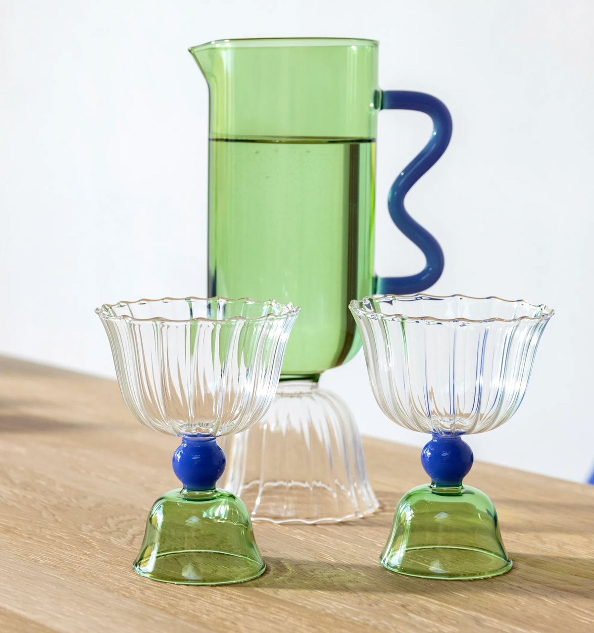 Glass tulip green