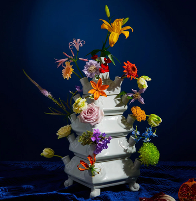 Vase layer white