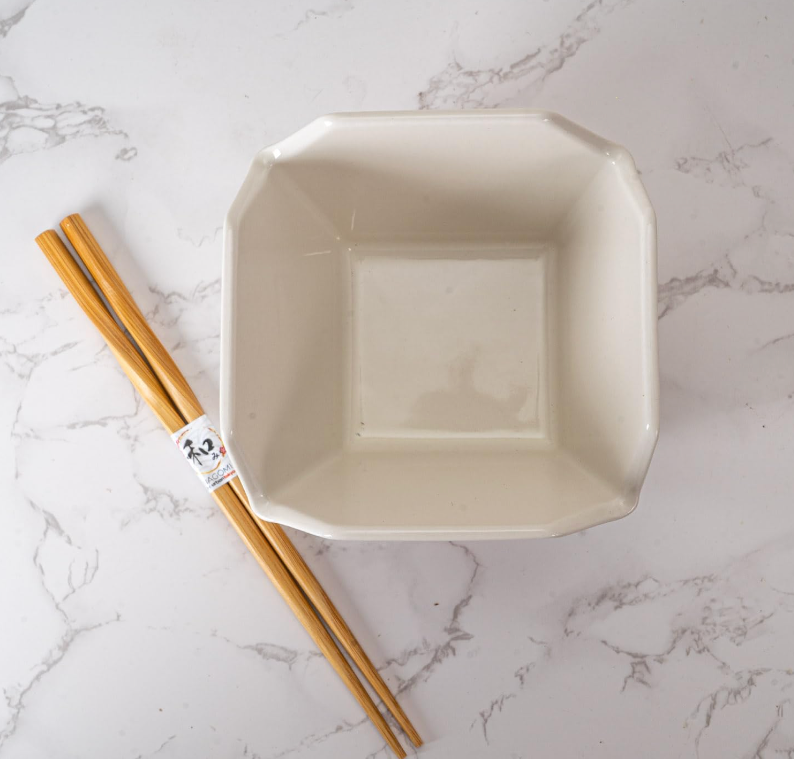 Takeout Box Serving Bowl With Chopsticks Dragon