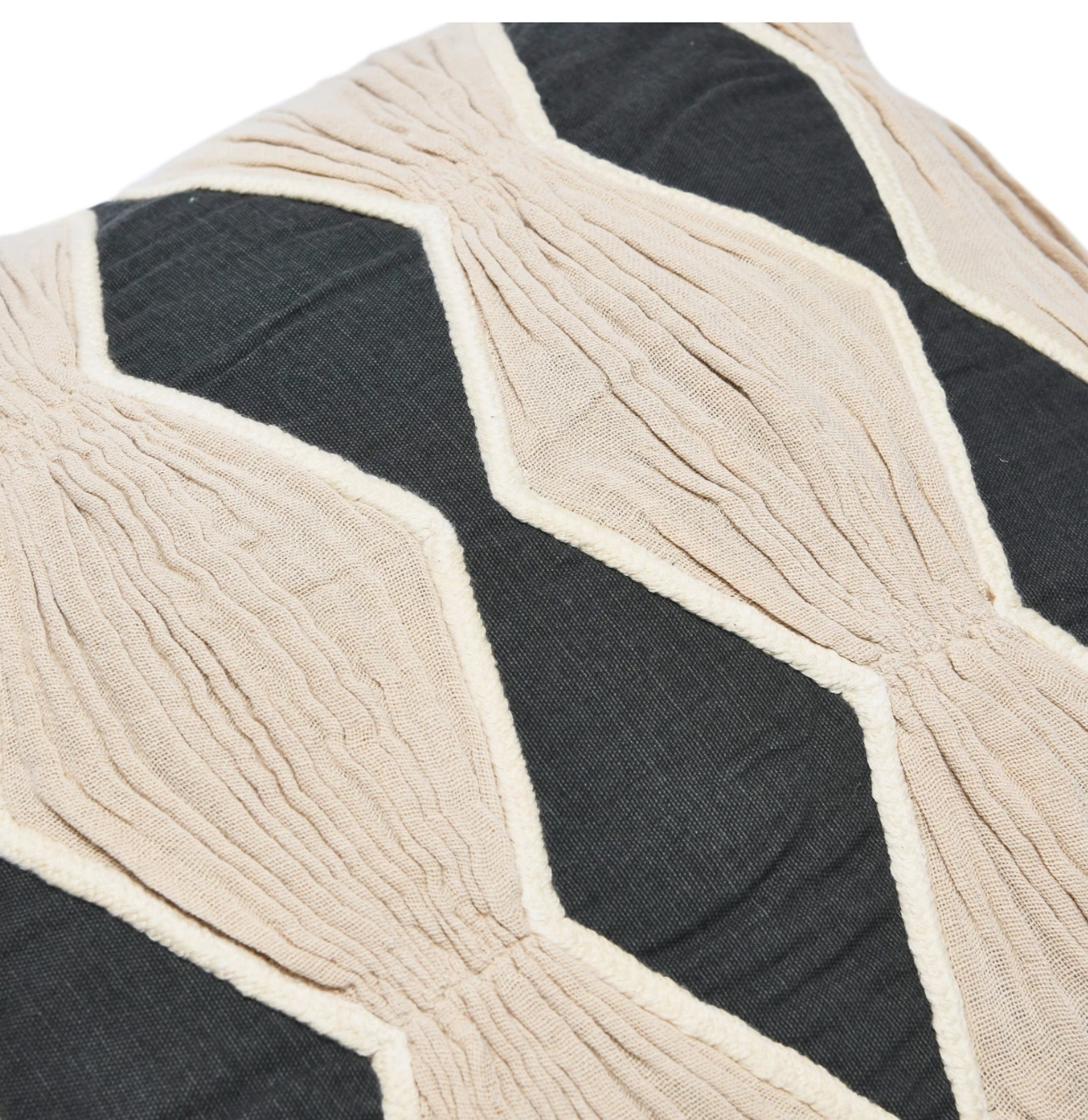 Cotton Pillow wApplique Diamond Pattern Polyester Fill