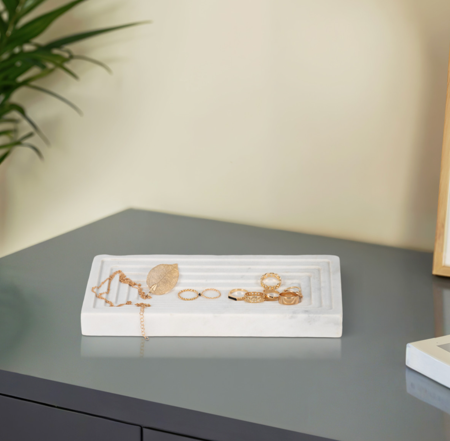 Haci White Marble Tray