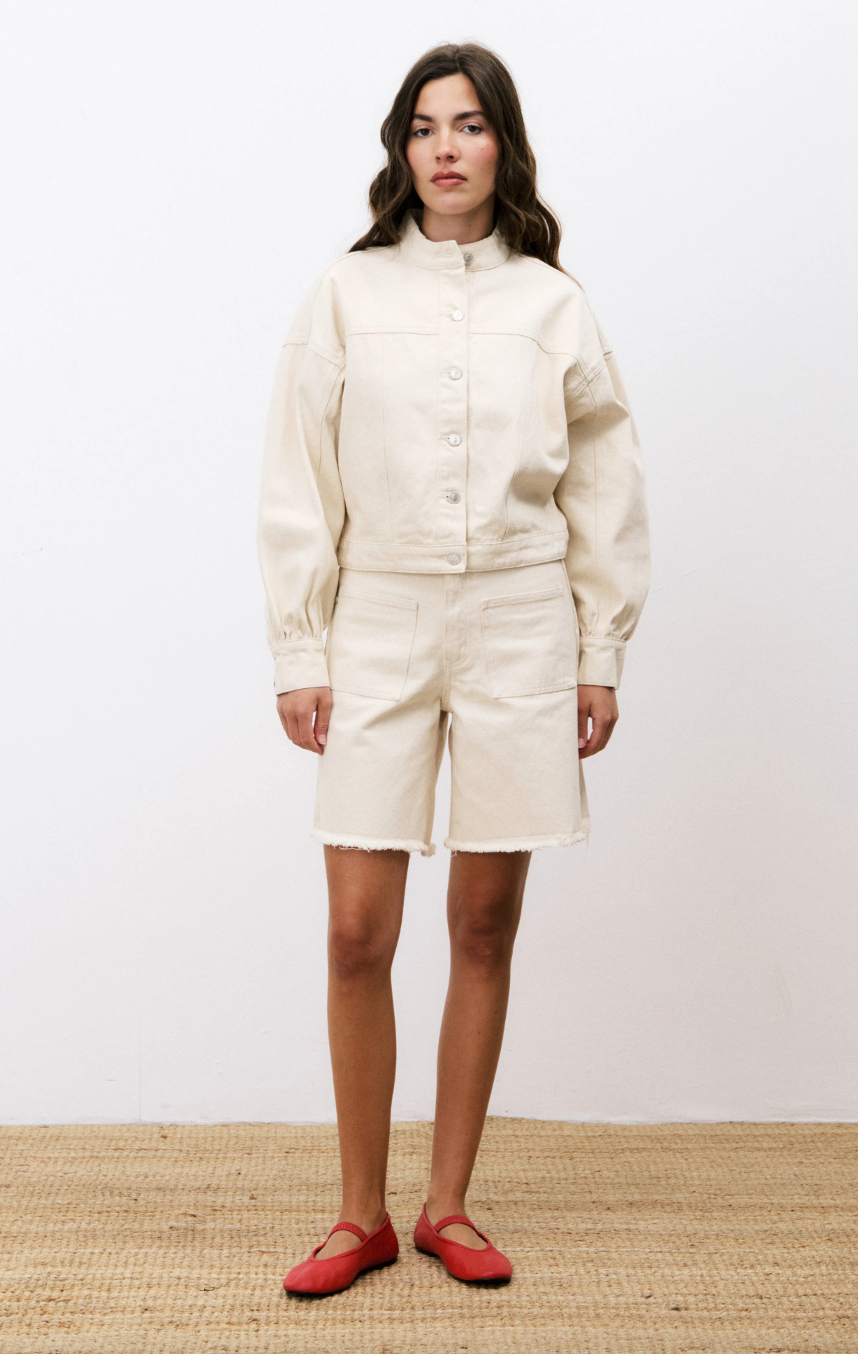 Nafisa Short Cream