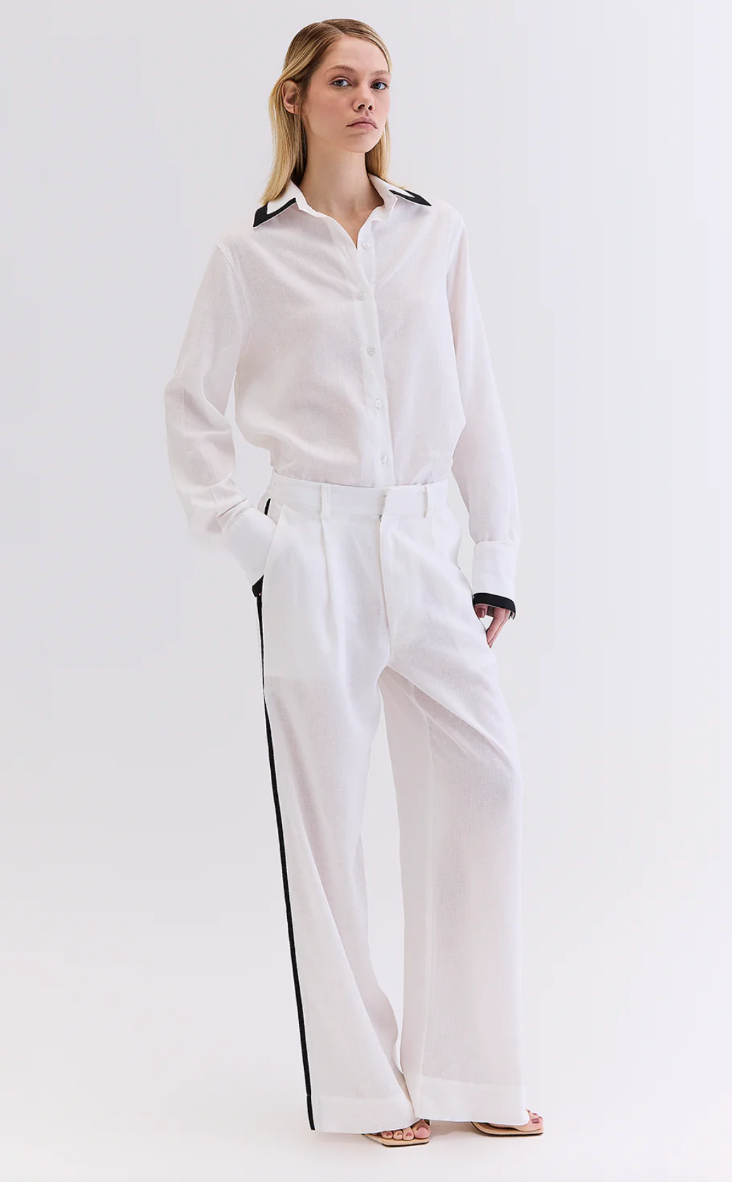 Claudia Pant White