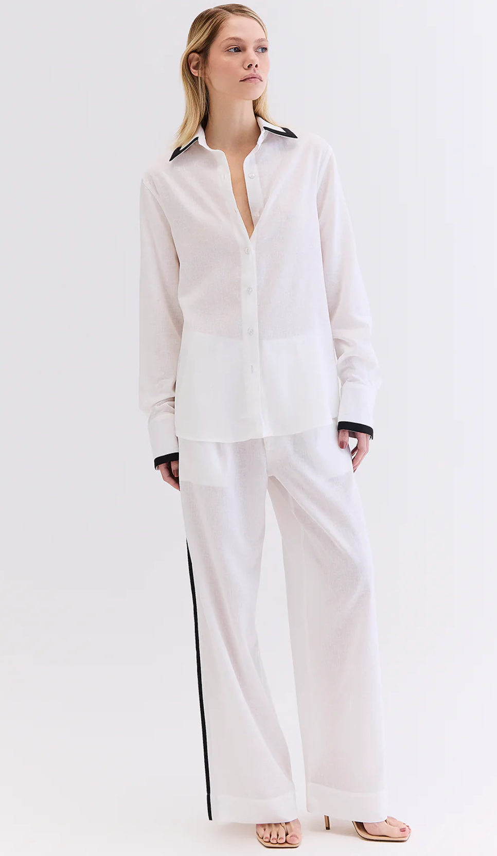 Claudia Pant White
