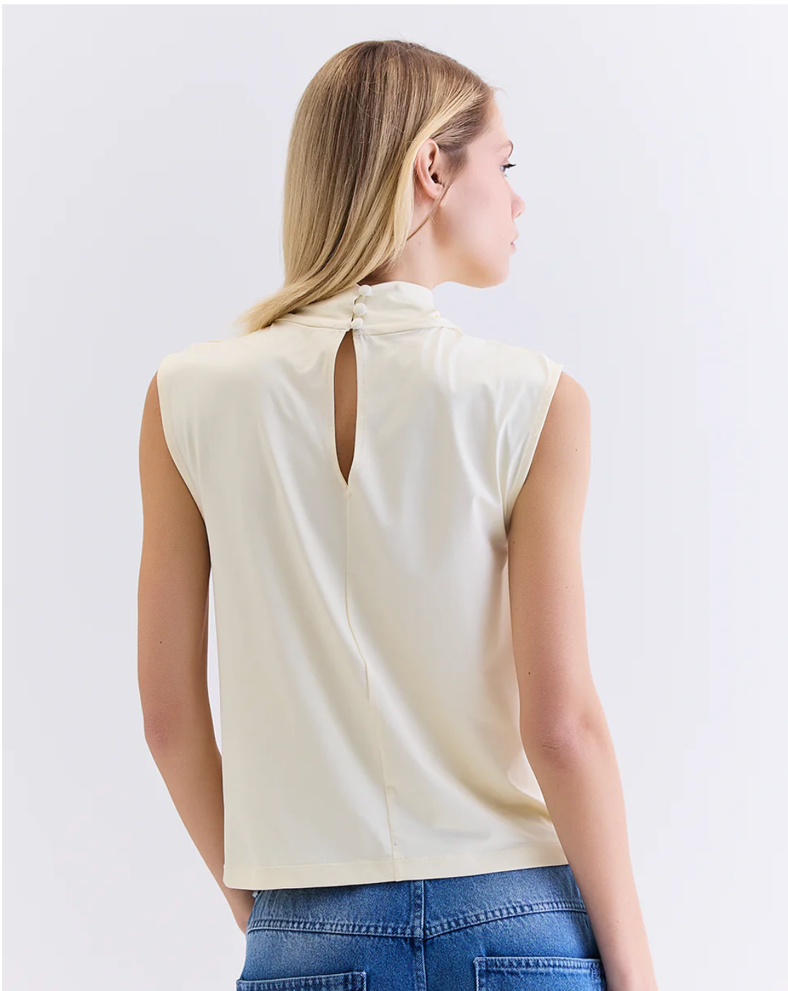 Anita Top Off White