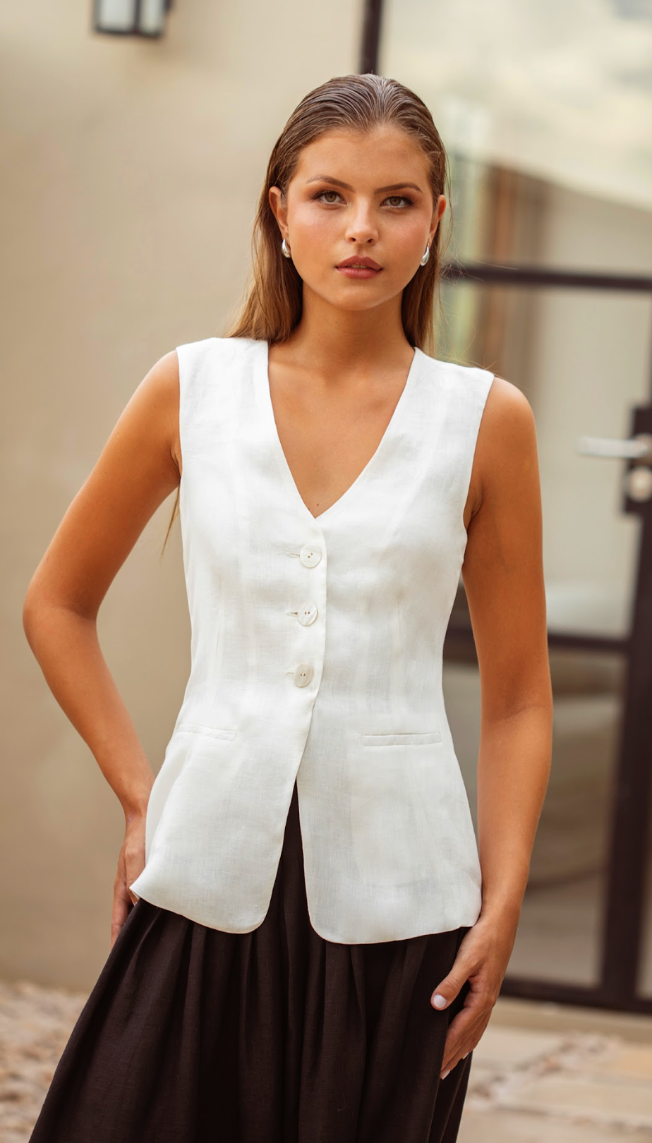 Pilar Vest Linen Natural