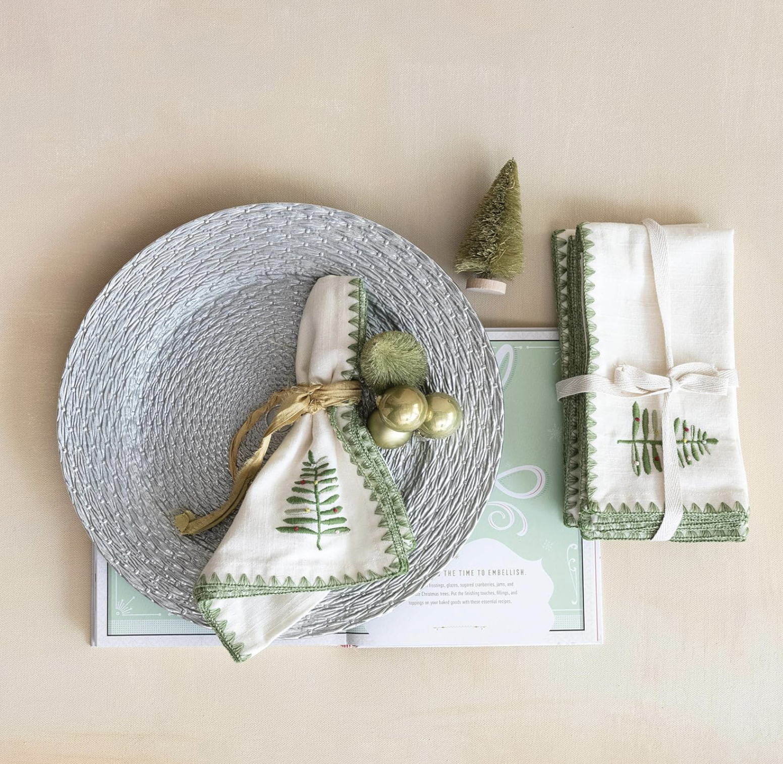 Cotton NapkinsEmbroidered Tree Edge Natural Green Set of 4