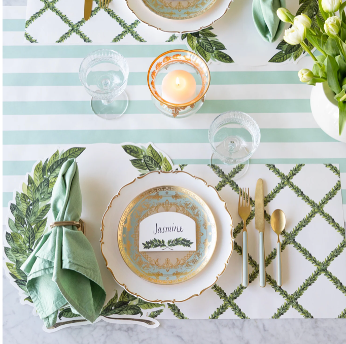 Laurel Lattice Placemat