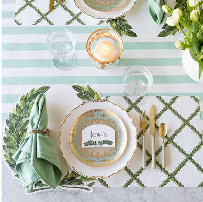 Laurel Lattice Placemat