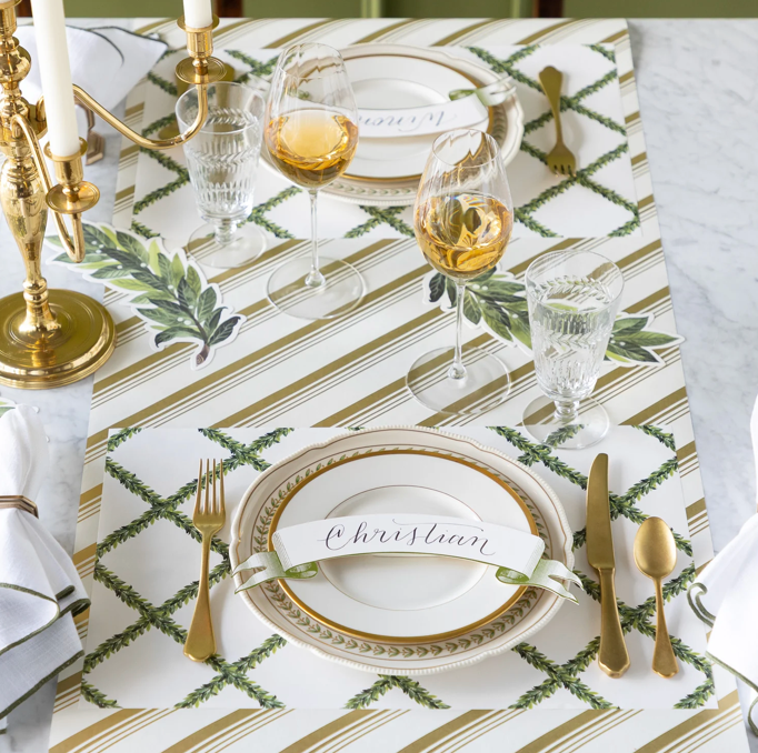 Laurel Lattice Placemat