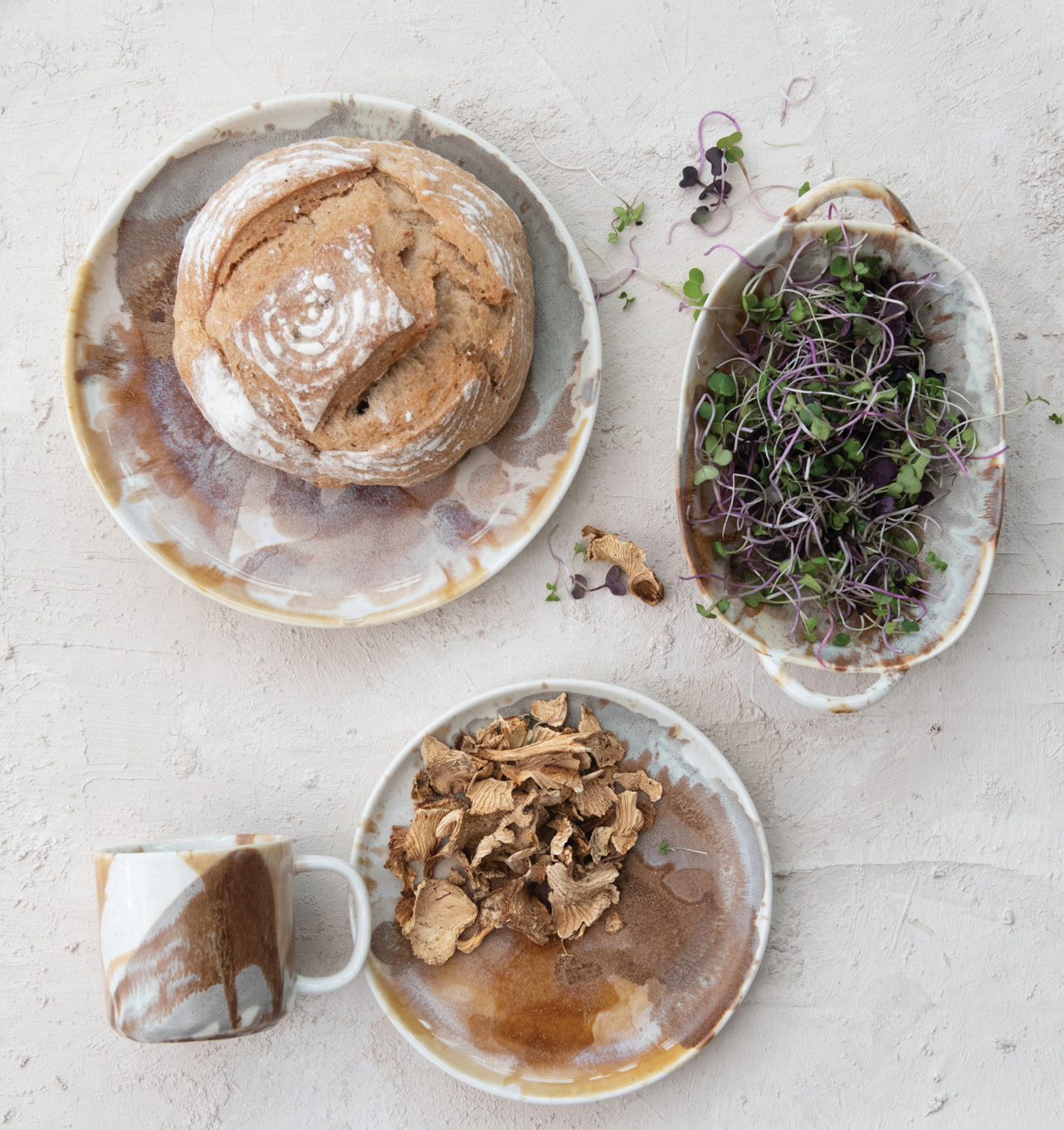 Stoneware Plate Reactive Glaze