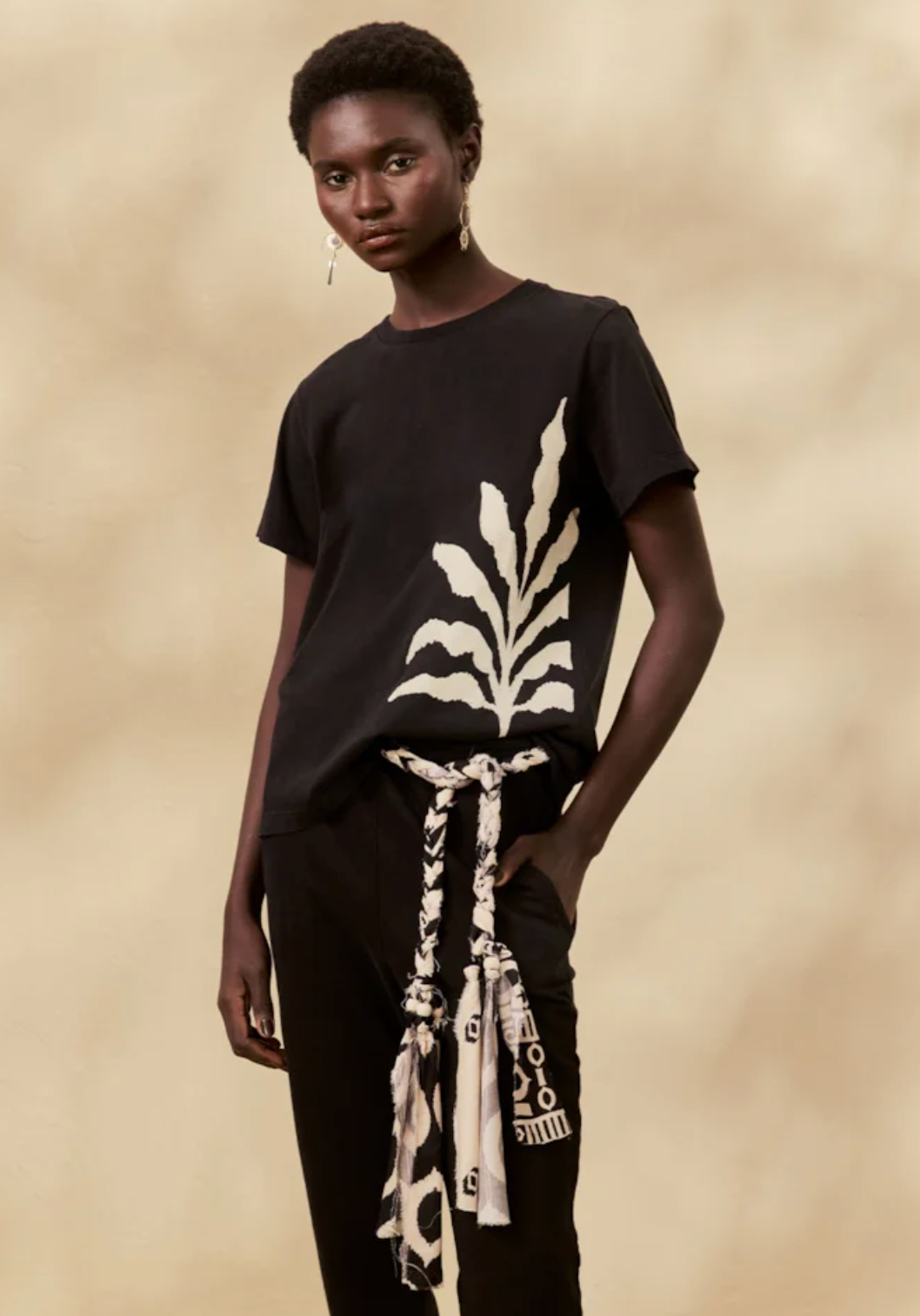 Alicia Tshirt Black
