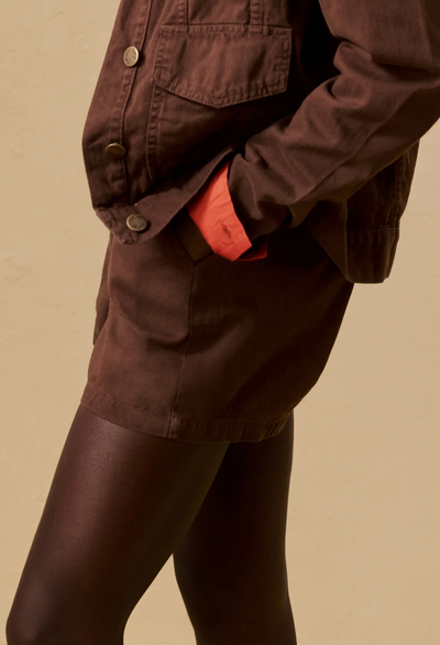 Canopo Short Dark Brown