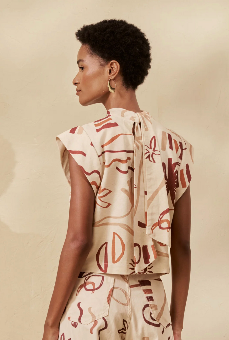Venatici Top Off White