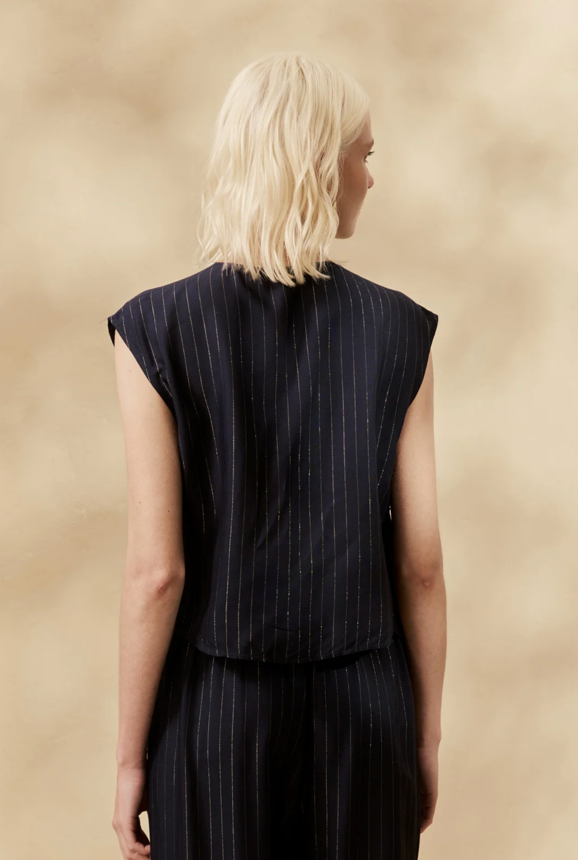 Circinus Top Dark Blue