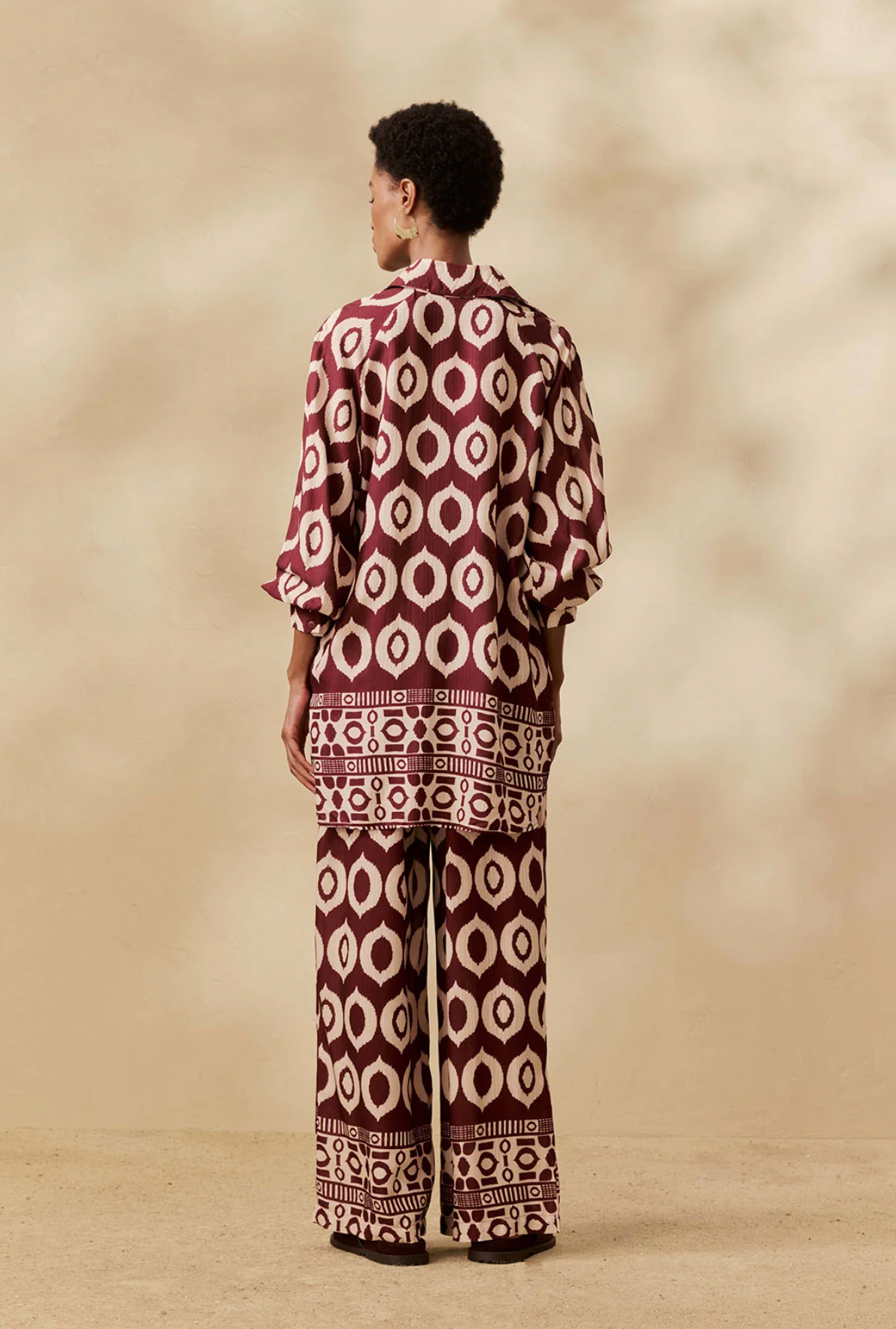 Delphinus Shirt Wine